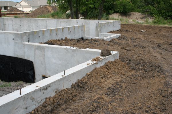Foundation Wall Construction in Merritt Island