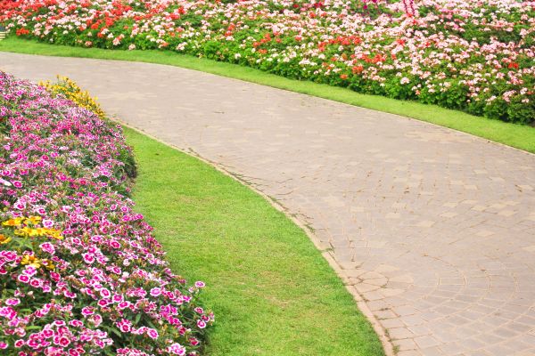 Concrete Walkway Service in Merritt Island